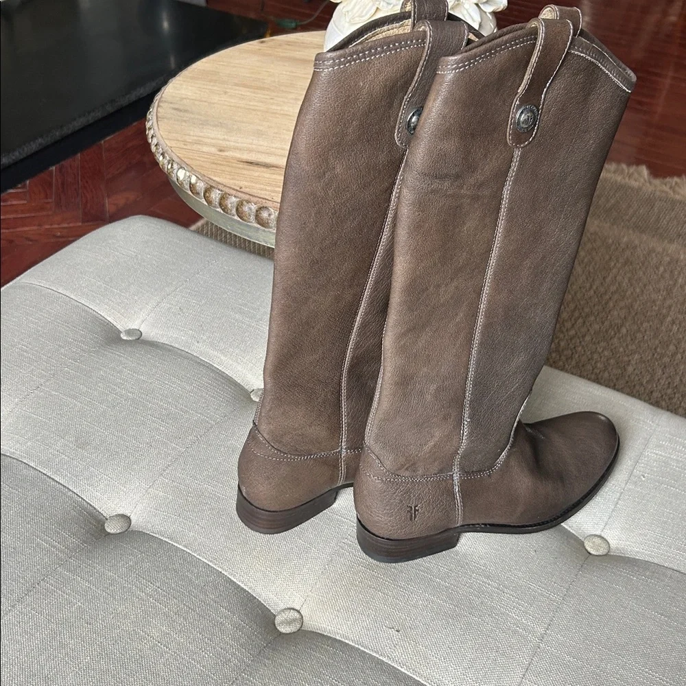 Frye Melissa‎ Lug Button Tall Brown Leather Size 8